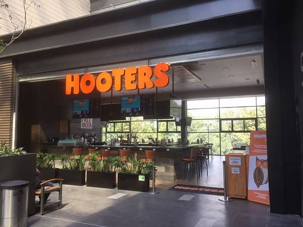 16th Hooters Location in Mexico Opens in Mexico City