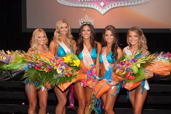 Local Hooters Girl is Second Runner Up in Annual Hooters International Swimsuit Pageant