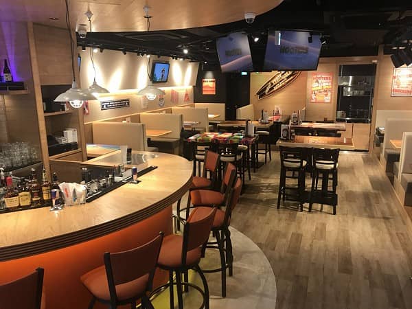 Hooters Continues Growth in Japan with Fukuoka Location | Hooters