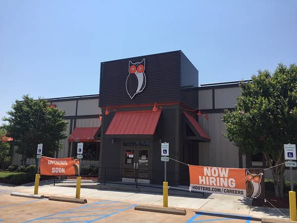 Hooters Opens Newest Location in Wichita Falls, TX