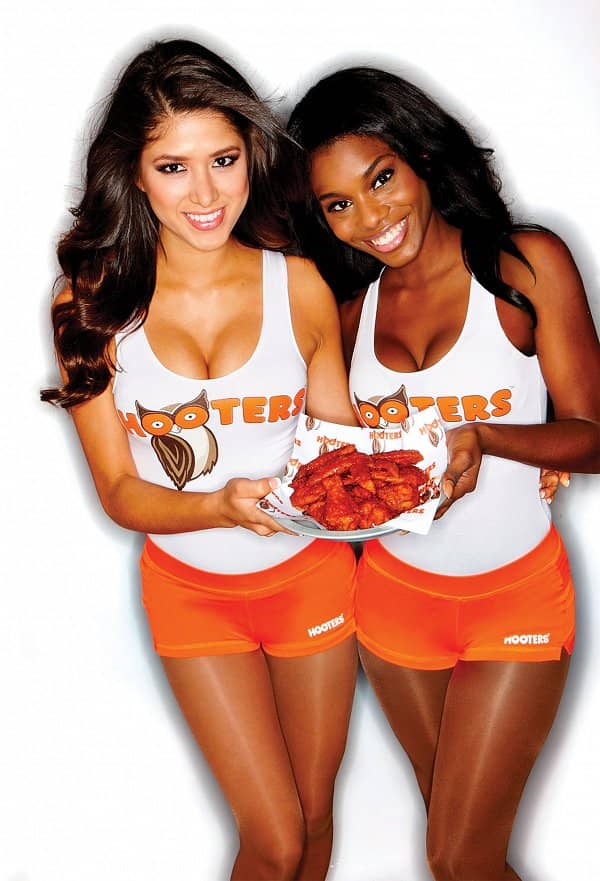 Hooters Continues Expansion in Asia with New Location in Phnom Penh